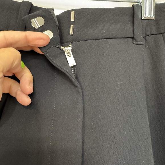 Aritzia Wilfred The Effortless Pant Women's Size 10 Black Pleated High Rise - Picture 5 of 16